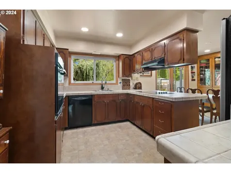 19525 Sw Cascadia Street Beaverton OR 97078