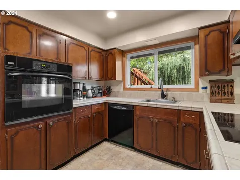 19525 Sw Cascadia Street Beaverton OR 97078