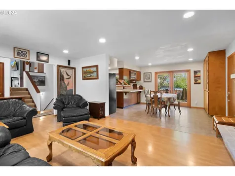 19525 Sw Cascadia Street Beaverton OR 97078