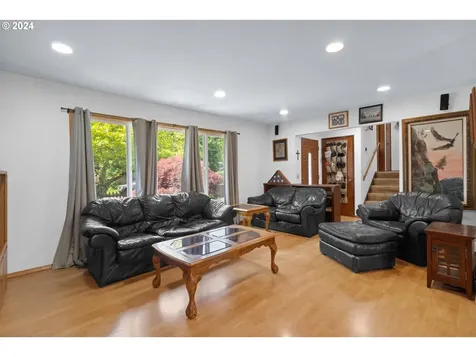 19525 Sw Cascadia Street Beaverton OR 97078