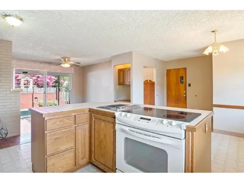2324 Larch Street Longview WA 98632