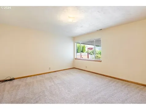 2324 Larch Street Longview WA 98632