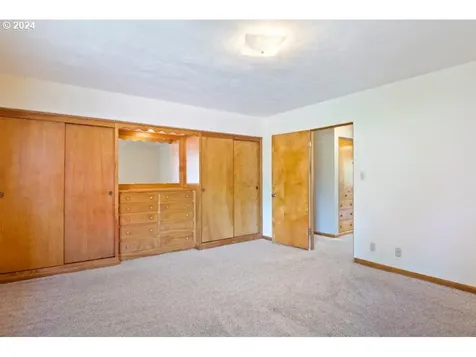 2324 Larch Street Longview WA 98632