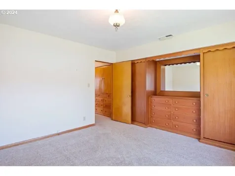 2324 Larch Street Longview WA 98632