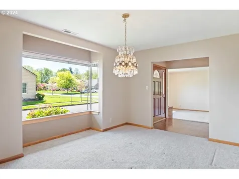 2324 Larch Street Longview WA 98632