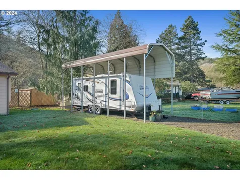 18305 Nestucca Drive Cloverdale OR 97112