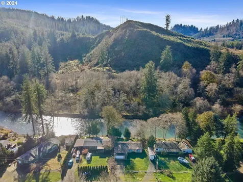 18305 Nestucca Drive Cloverdale OR 97112