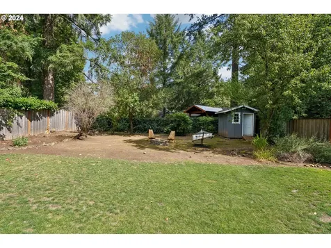 16500 Lake Forest Boulevard Lake Oswego OR 97035
