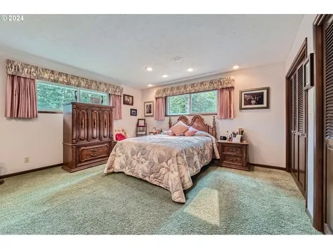737 NE 277th Avenue Camas WA 98607