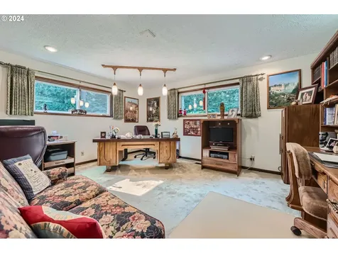 737 NE 277th Avenue Camas WA 98607