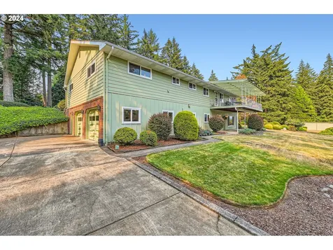 737 NE 277th Avenue Camas WA 98607
