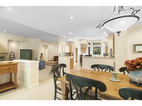 61841 E Salmon Street Brightwood OR 97011
