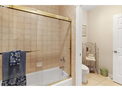 61841 E Salmon Street Brightwood OR 97011