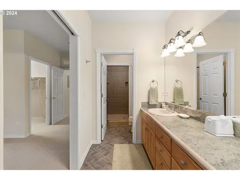 61841 E Salmon Street Brightwood OR 97011