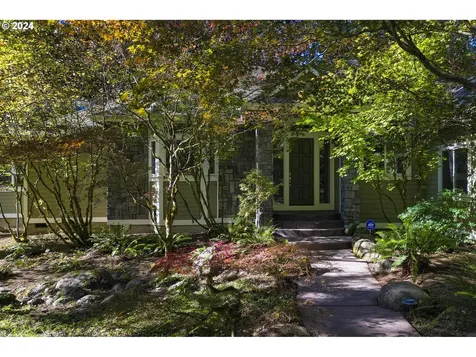 61841 E Salmon Street Brightwood OR 97011