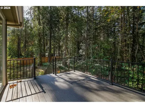 61841 E Salmon Street Brightwood OR 97011