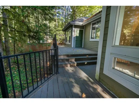 61841 E Salmon Street Brightwood OR 97011