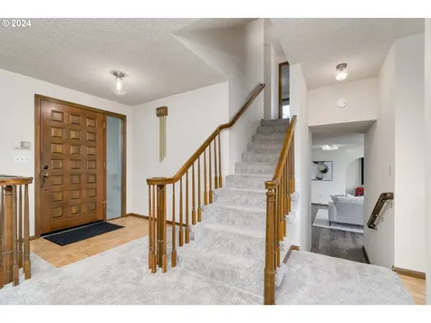 1312 Hammock Street Eugene OR 97401