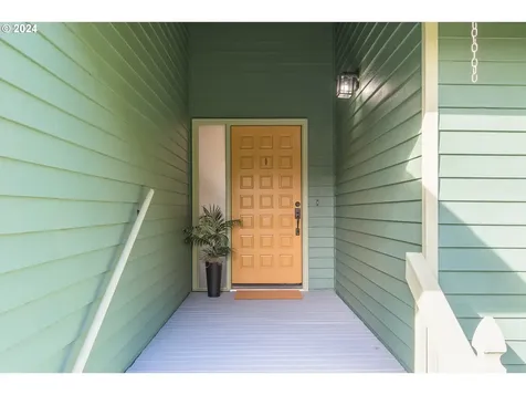1312 Hammock Street Eugene OR 97401