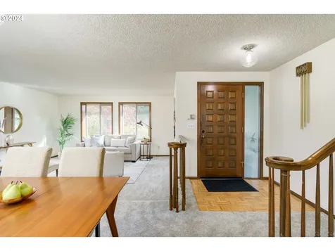 1312 Hammock Street Eugene OR 97401