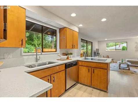 5040 Sw 184th Avenue Beaverton OR 97078