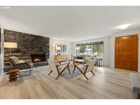 5040 Sw 184th Avenue Beaverton OR 97078