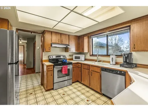 2424 50th Avenue Longview WA 98632