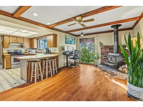 2424 50th Avenue Longview WA 98632