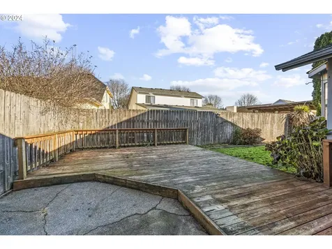 2424 50th Avenue Longview WA 98632