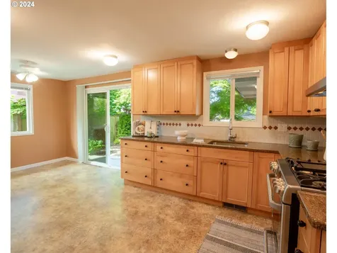 6212 Nw Lupin Way Vancouver WA 98663