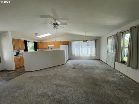 2880 S 7th Place Lebanon OR 97355