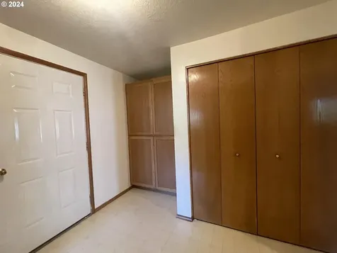 2880 S 7th Place Lebanon OR 97355