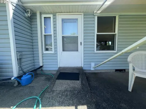 2880 S 7th Place Lebanon OR 97355