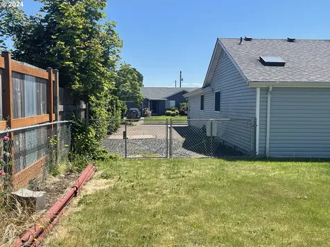 2880 S 7th Place Lebanon OR 97355