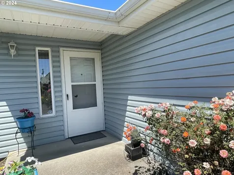 2880 S 7th Place Lebanon OR 97355