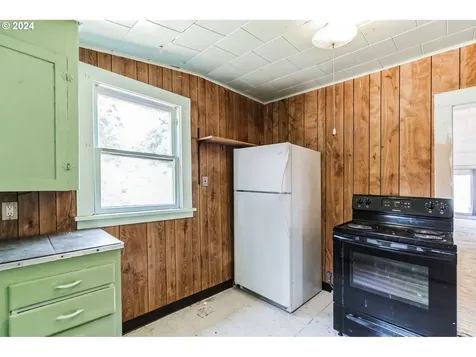 604 Holmes Lane Oregon City OR 97045