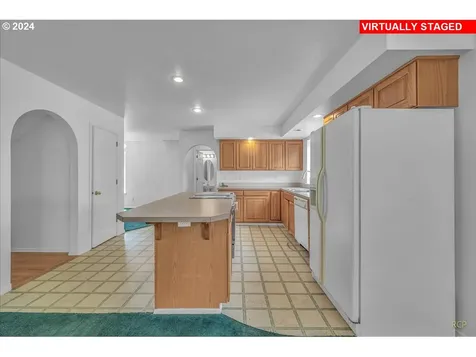 1557 NE 27th Terrace Gresham OR 97030