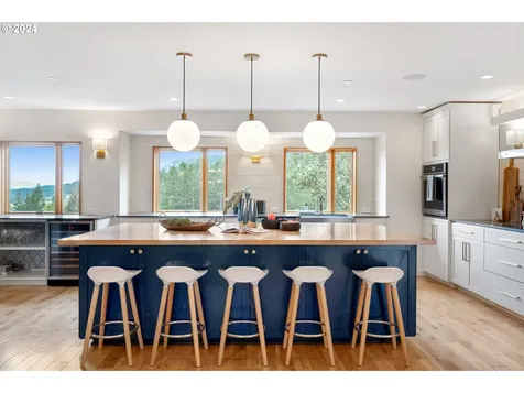 20100 Ne Kings Grade Newberg OR 97132