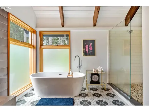 20100 Ne Kings Grade Newberg OR 97132