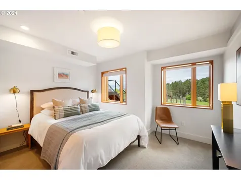 20100 Ne Kings Grade Newberg OR 97132