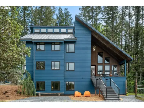 20100 Ne Kings Grade Newberg OR 97132