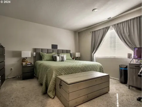 4820 Navigation Avenue NE Salem OR 97305