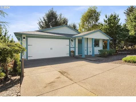 350 NE Harbor View Place Depoe Bay OR 97341
