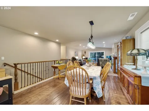 350 NE Harbor View Place Depoe Bay OR 97341