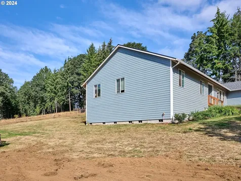 8887 Sw Larson Road Gaston OR 97119
