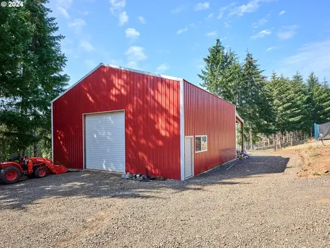8887 Sw Larson Road Gaston OR 97119