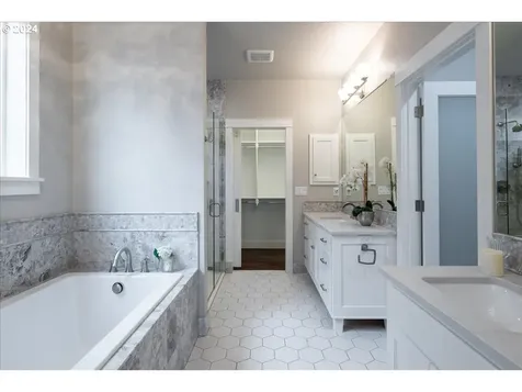 2084 Sterling Park Place Eugene OR 97408