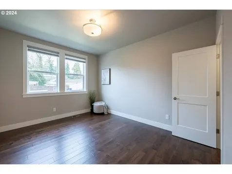 2084 Sterling Park Place Eugene OR 97408