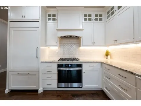 2084 Sterling Park Place Eugene OR 97408