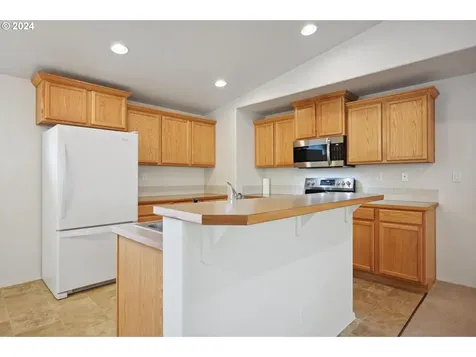 15502 Steens Avenue Sandy OR 97055